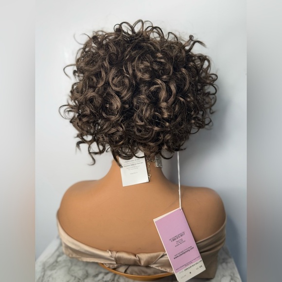 Scarf Headband Curly Hair Brown Wig  - Short hair relistic look - Picture 4 of 7